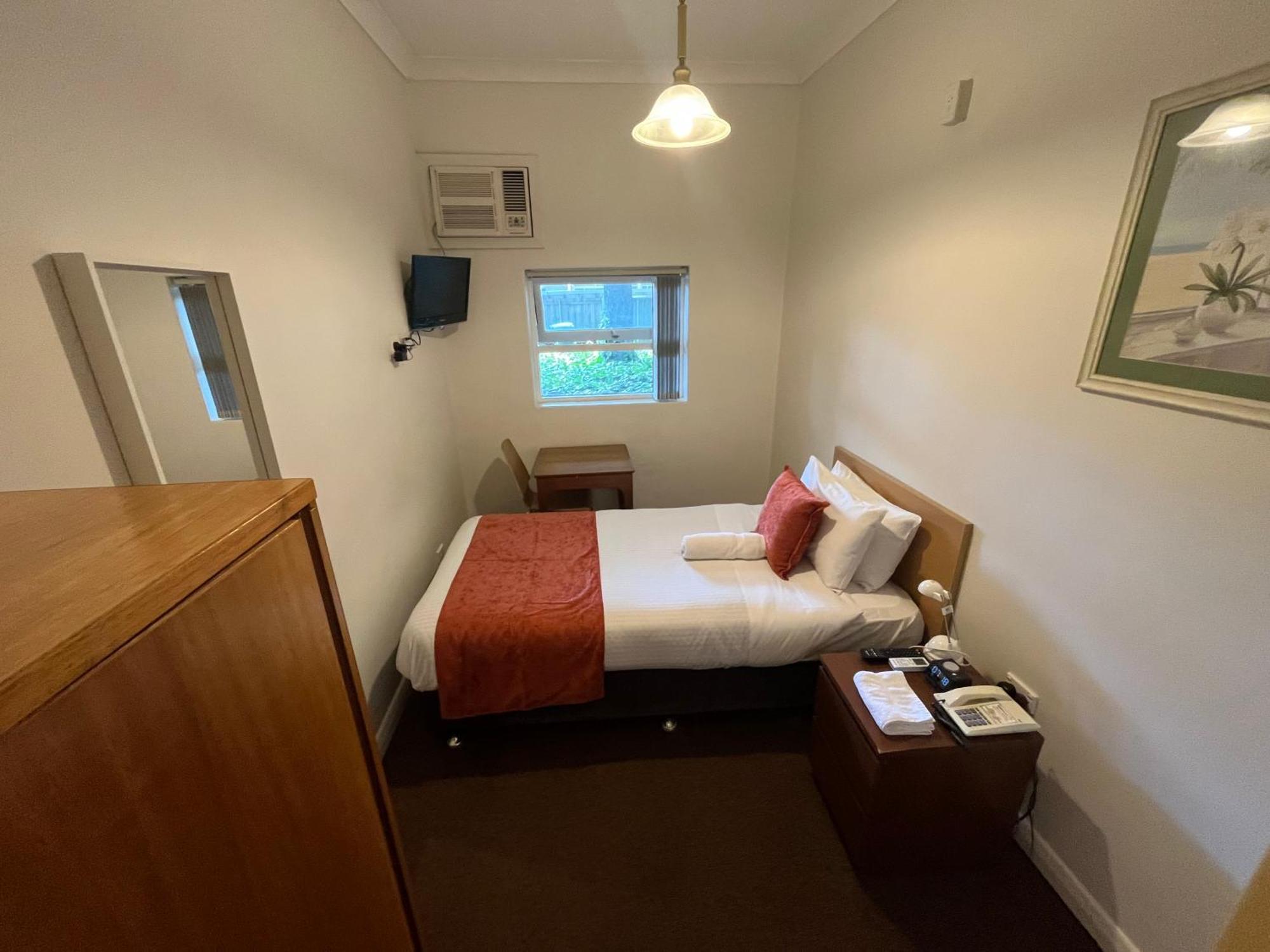 Princes Lodge Motel 애들레이드 외부 사진