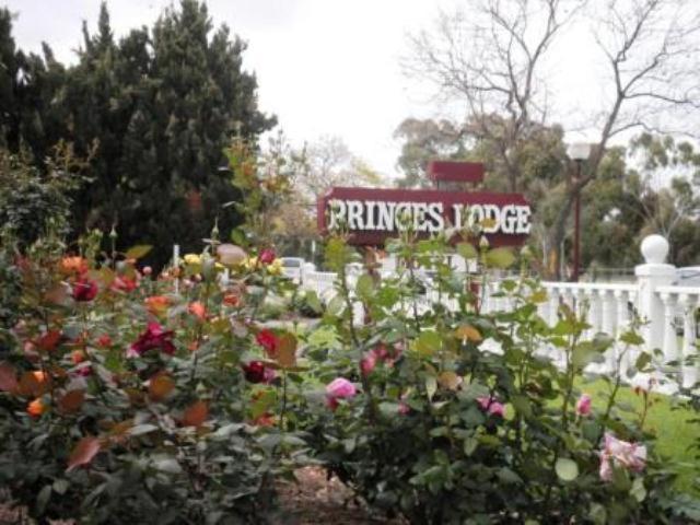 Princes Lodge Motel 애들레이드 외부 사진